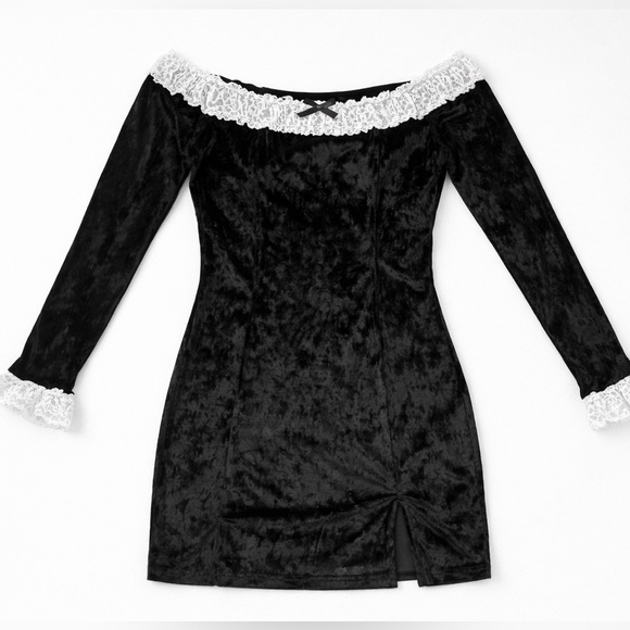 Gothic Sugar Thrillz Dolls Kill Sexy Crushed Velvet Mini Dress - Picture 4 of 4